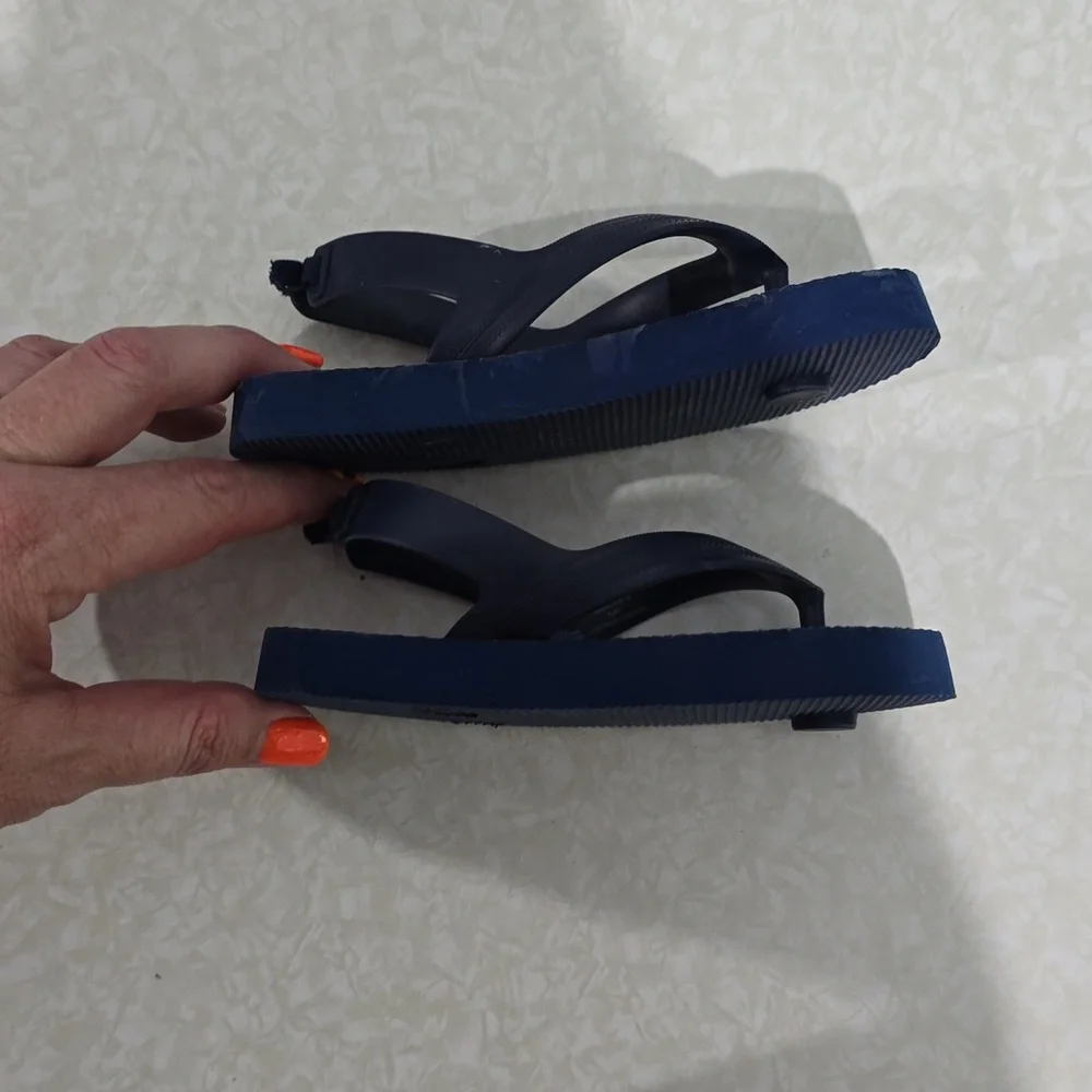 Old navy flip‎ flops American Flag print Size 7